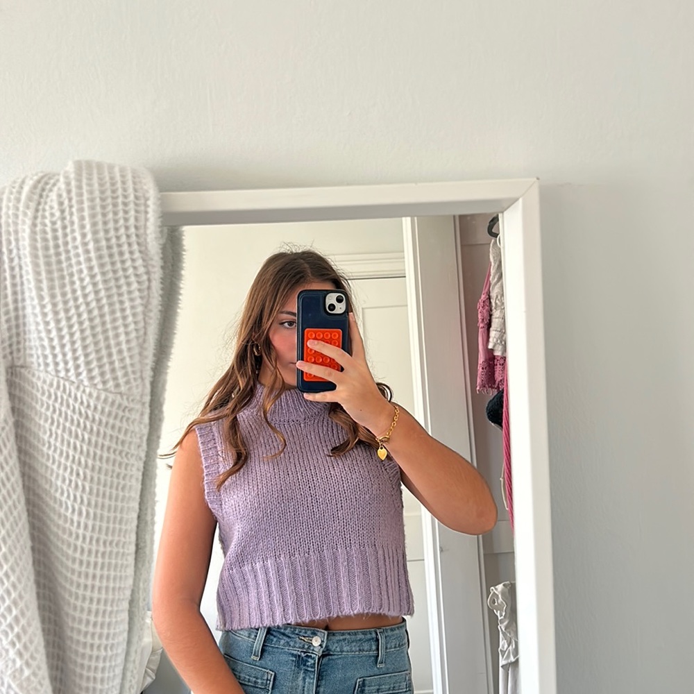 light purple knit turtle neck- PRICE IS NEGOTIABLE!!